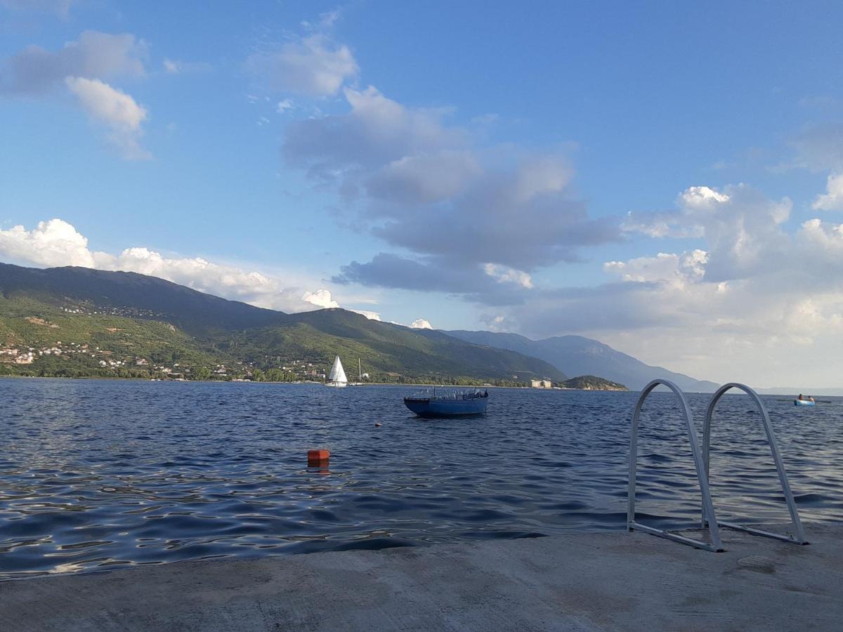 Beachfront Apartments Grunche Ochryda Zewnętrze zdjęcie